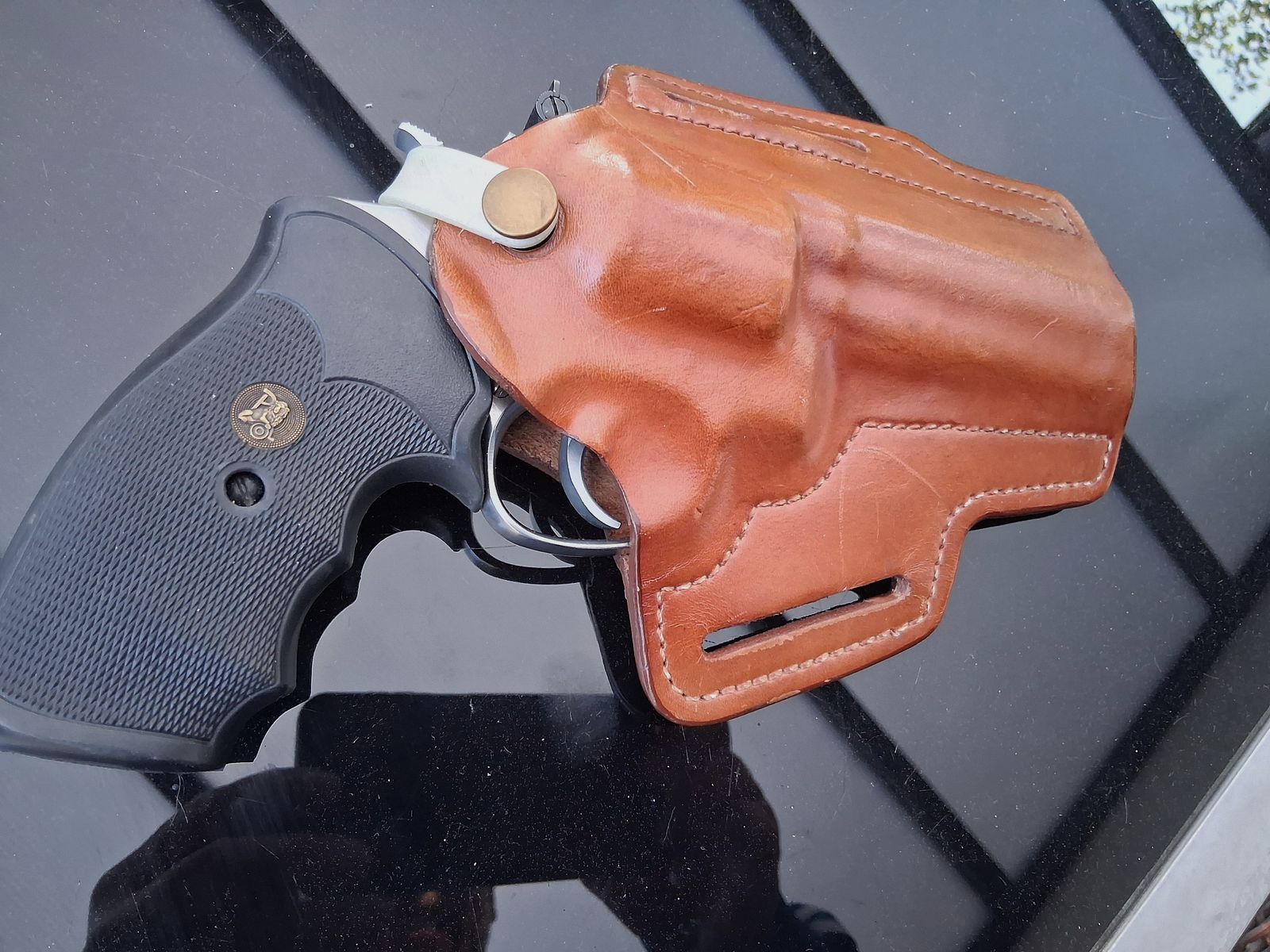 Revolver  S & W  686   4 Zoll Lauflänge Kal.357mag
