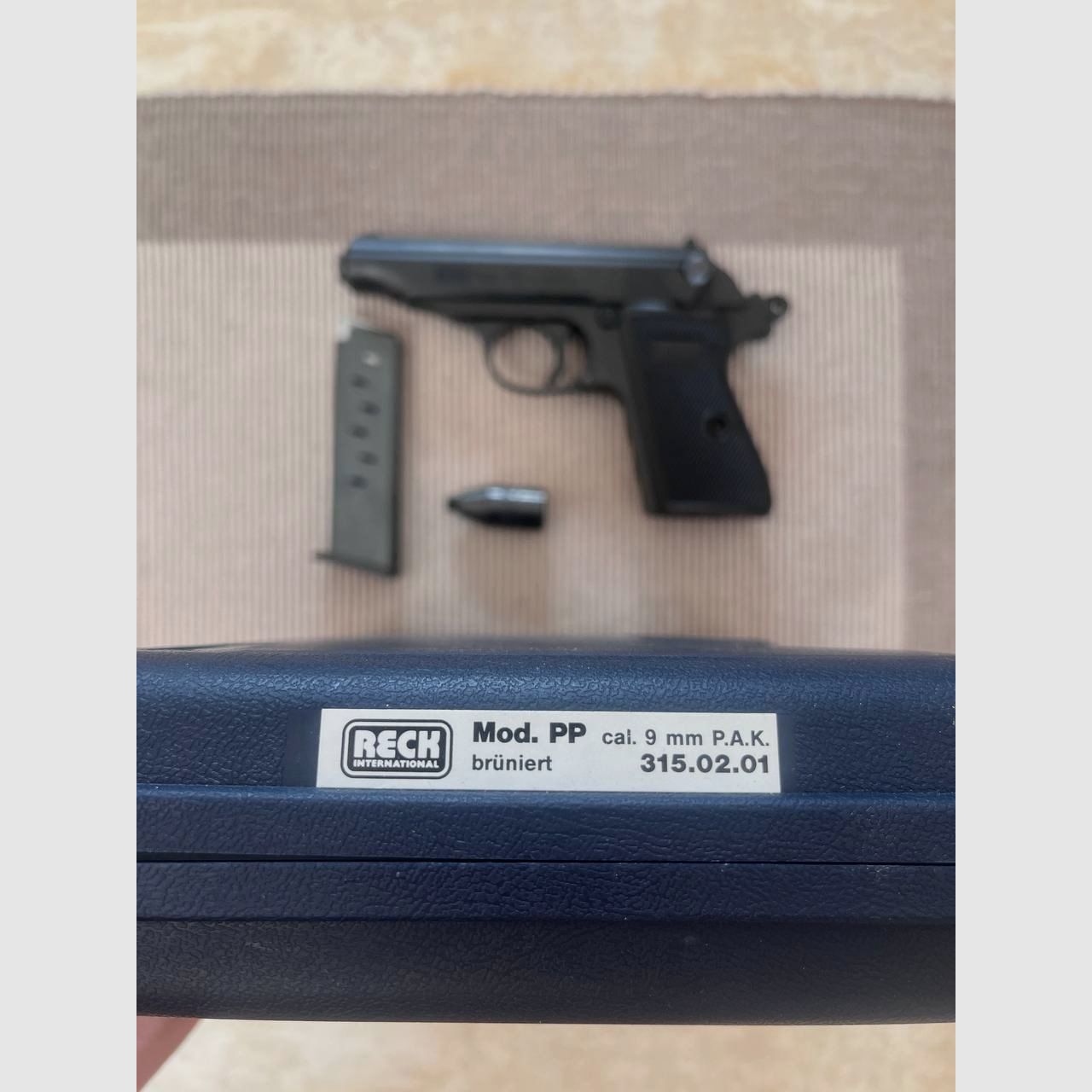 RECK Mod. PP cal.9 mm P.K.A