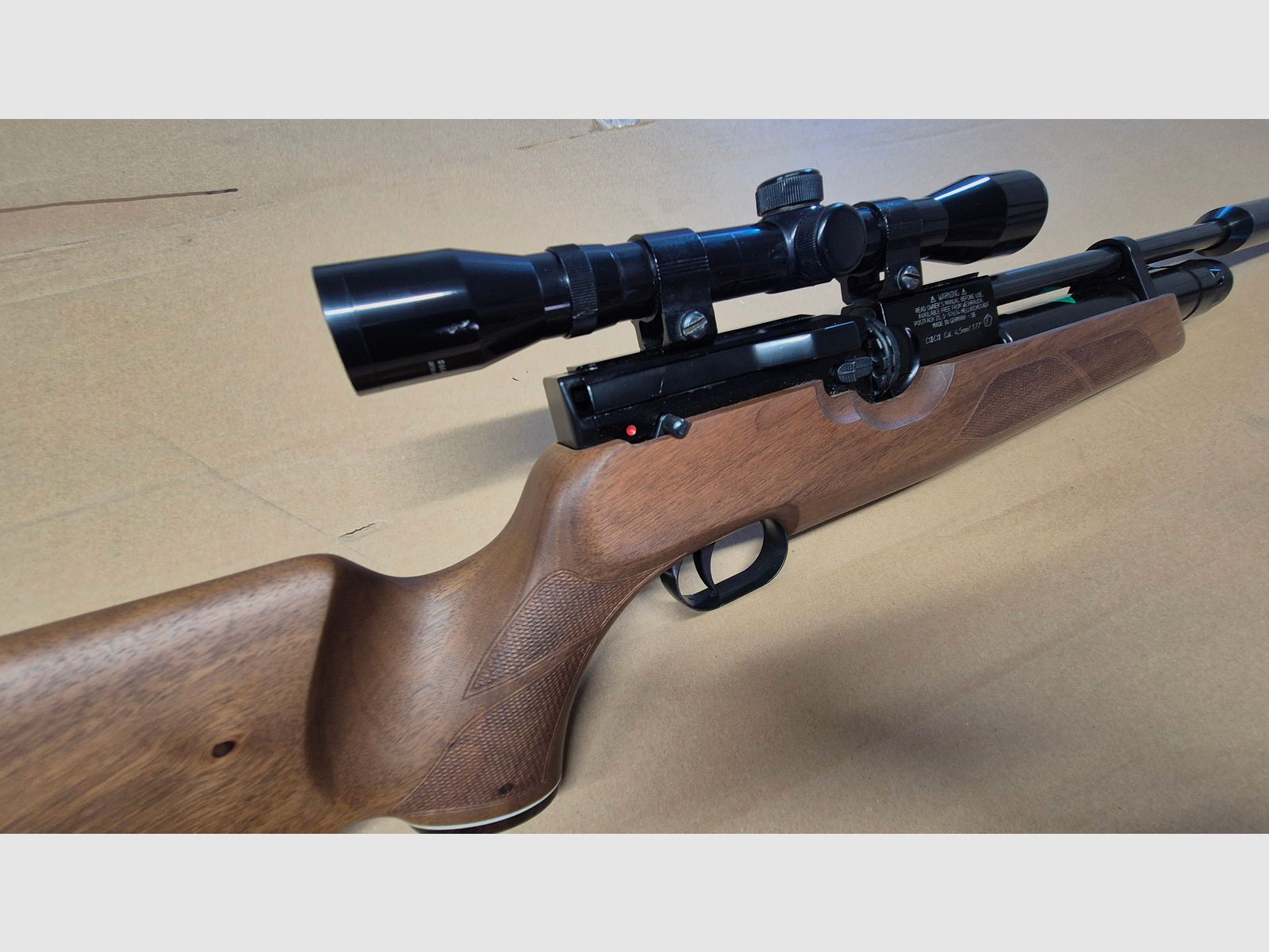 Weihrauch HW 100 Pressluftgewehr 