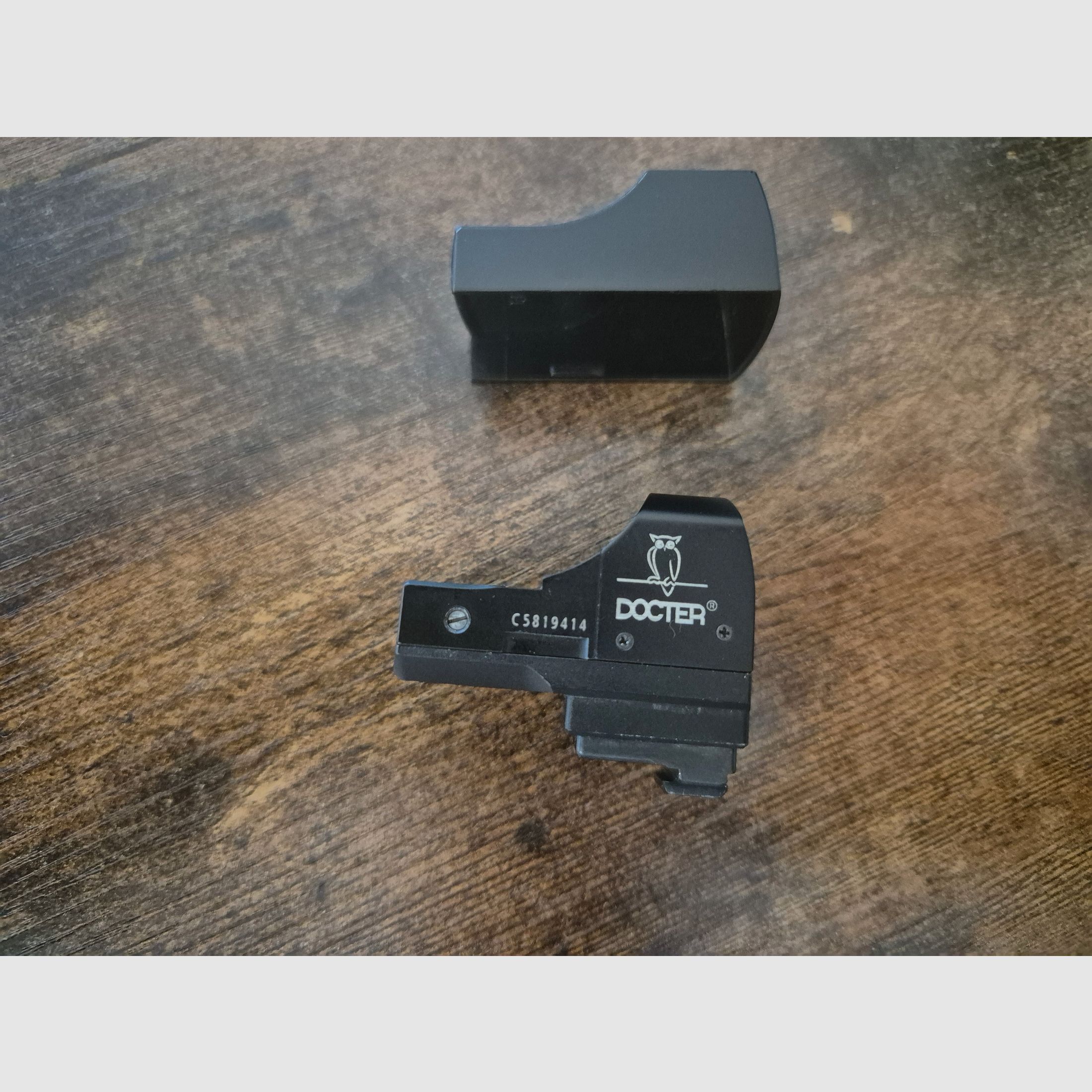 Docter Side I Red Dot