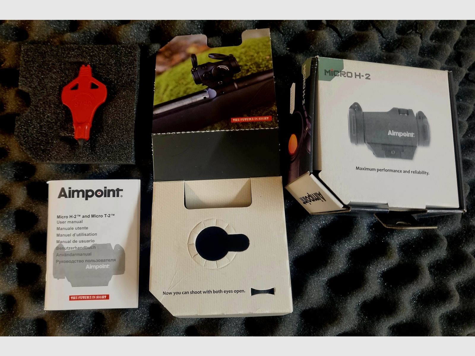 <Aimpoint Micro H-2>