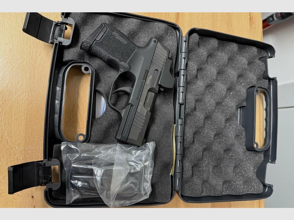 SIG Sauer P365 9mmLuger