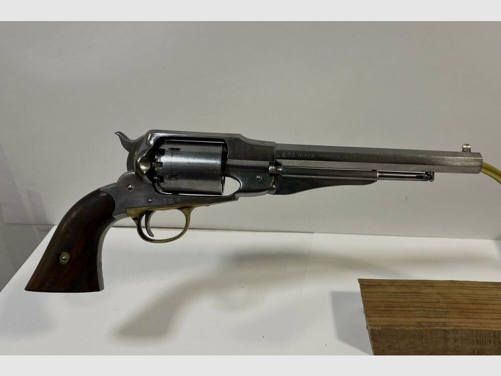 A. Uberti caliber .44 Black Powder model 1858 NEW Army stainless steel .44 (BlackPowder)