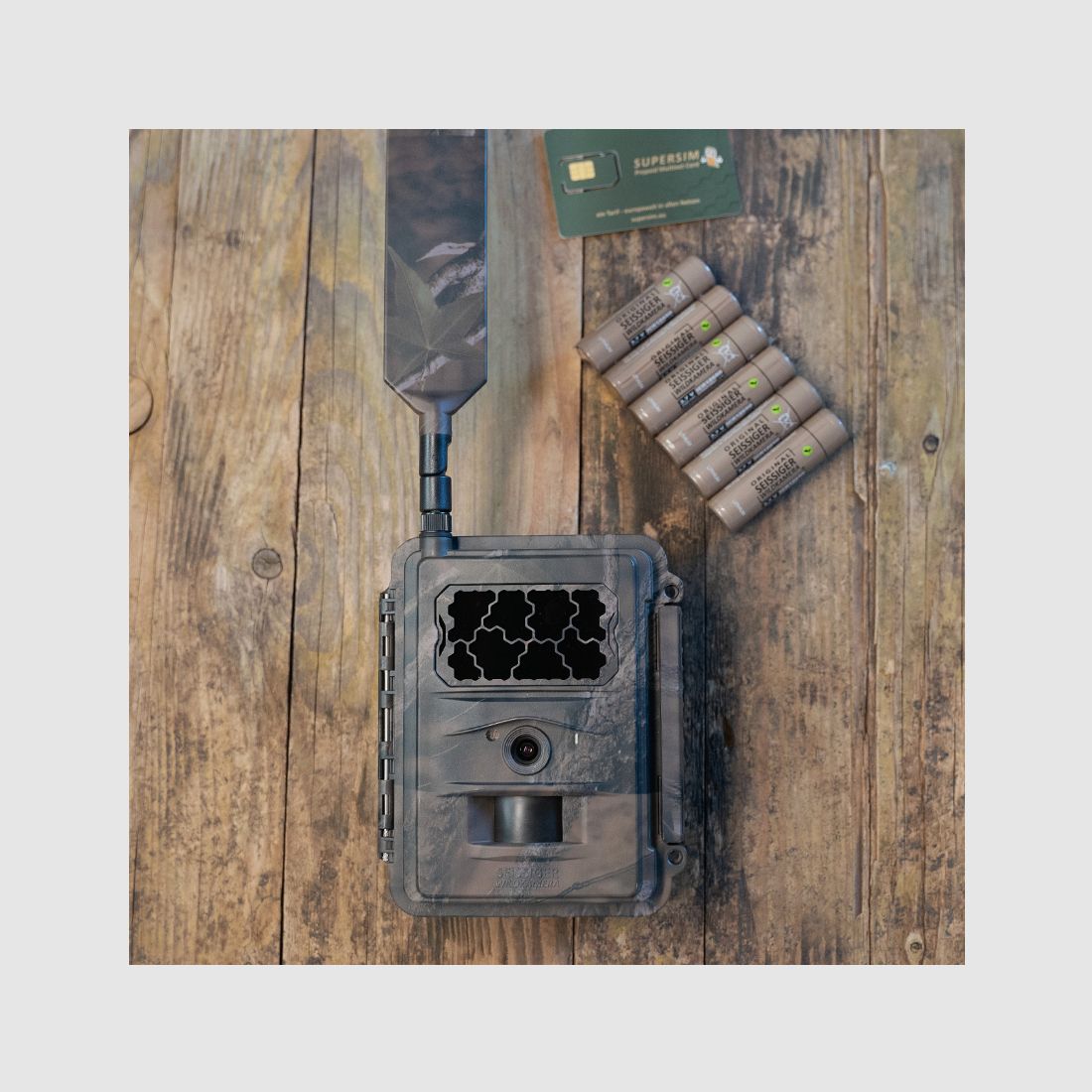 SEISSIGER Wildkamera Special-Cam LTE – SUPERSIM-Edition inkl. Akkus