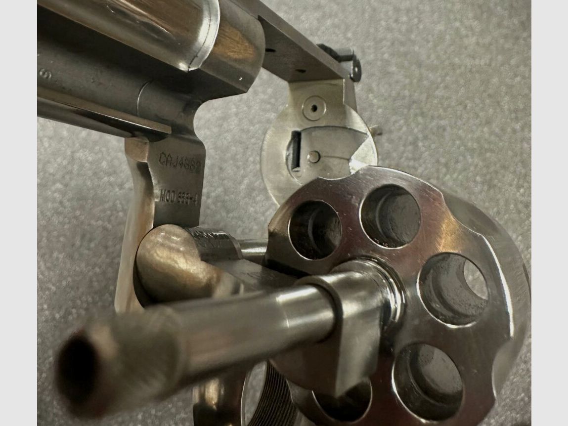 S&W Smith & Wesson 686-4 Eurosport