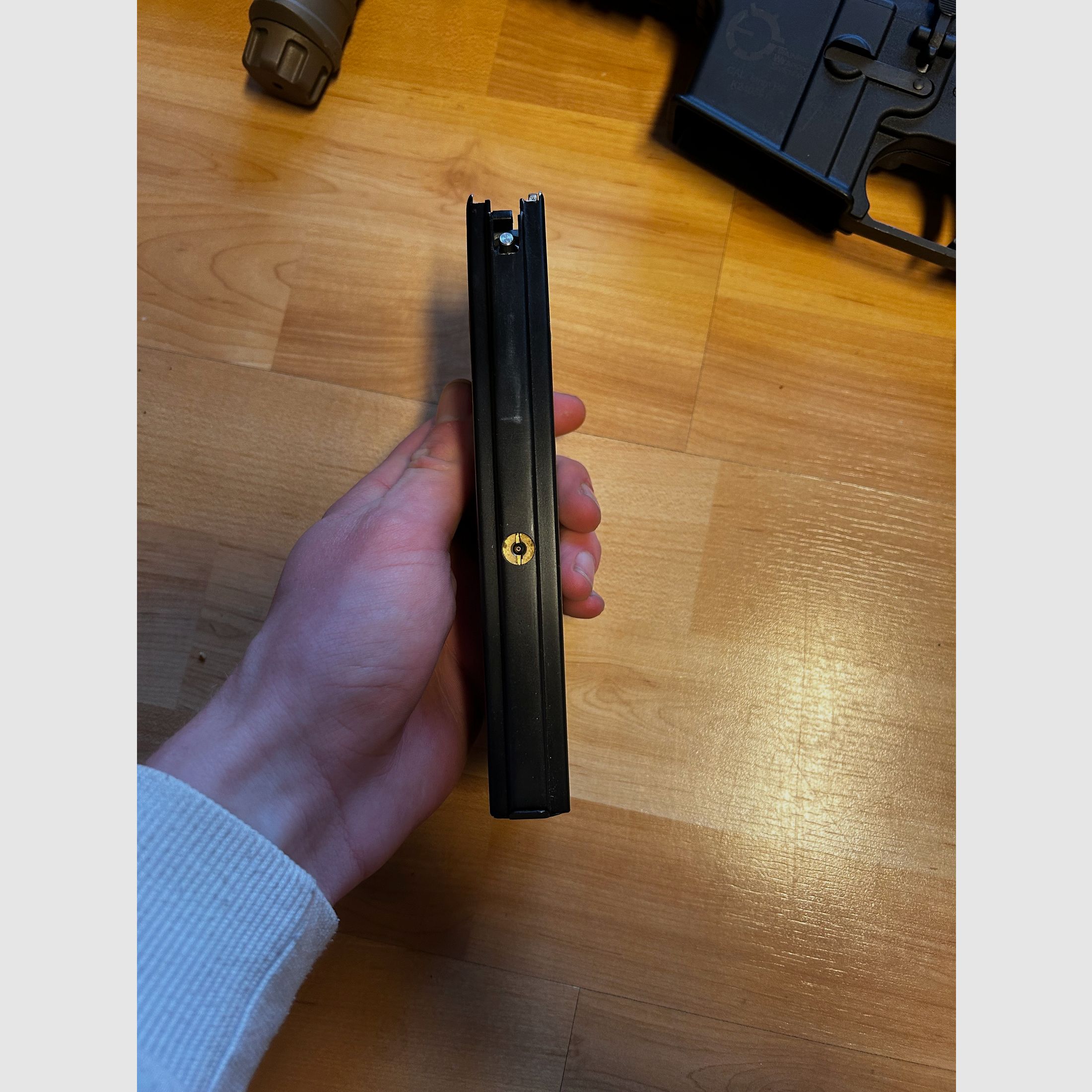 MK18 Gas Airsoft – with optics, used