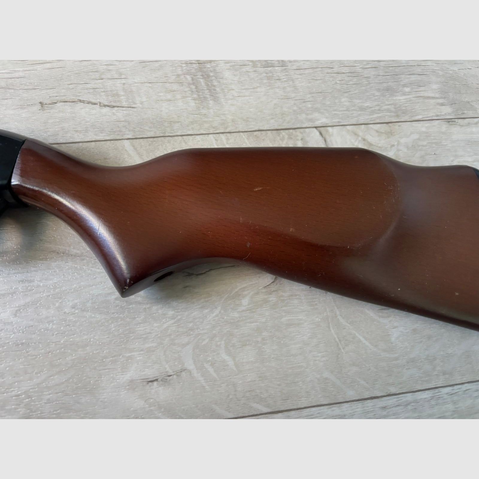 Gamo G1200 karabin pneumatyczny – sprawny