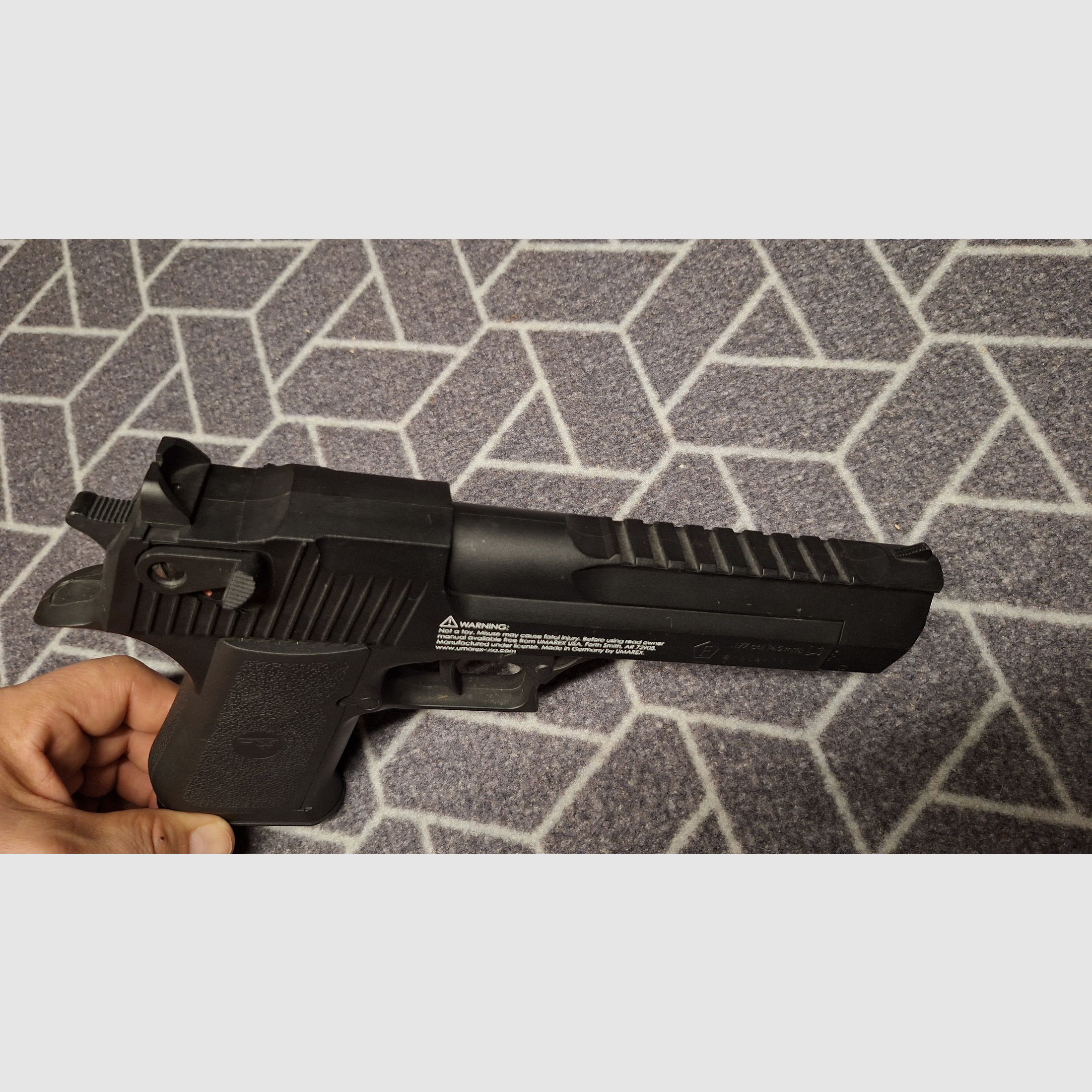 UMAREX Desert Eagle Magnum Research, Inc. - “Blow Back” - Diabolo