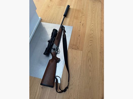 Blaser R8 Standard mit Schalldämpfer von A-Tec