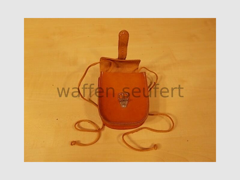 Belt pouch leather for various small items