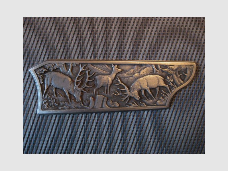 Exclusivangebot zur Blaser R93 - Aufwertung !! TOP Gravur-Seitenplatten aus einer Silberlegierung mit Wildmotiven  NICHT NUR für R93   ! Oder wie wäre es mit Pistolengriff-Käppchen für fast alle Waffentypen  ? Ansehen lohnt sich , garantiert !