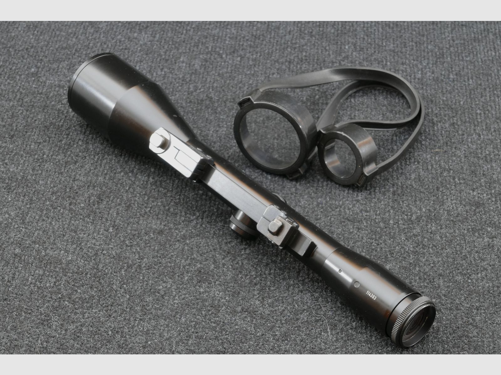 Schmidt & Bender 8x56 Wetzlar – Reticle 1 – Zeiss external rail – EAW swing mount