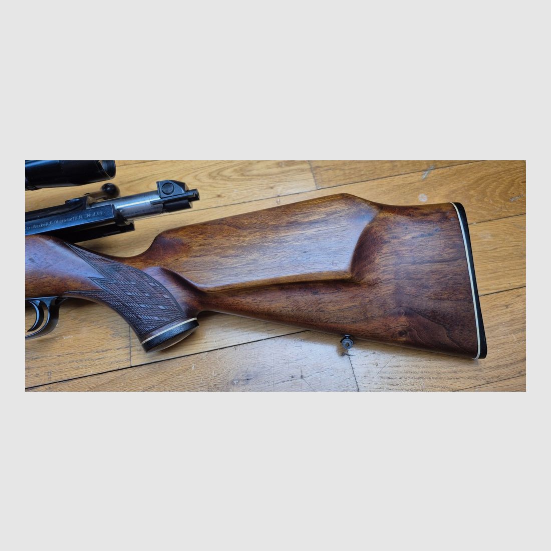 Wspaniała karabina myśliwska Mauser 66 S – Kaliber 7×64 – Wysokiej jakości orzech z żyłkami – Wstawki z hebanu i kości – Ręczne ryflowanie – Niemiecki Stetcher (dwa spusty) – Luneta AKAH 6 x 42 / 46 z stalową obudową w siatce nr 1 – TBE / TBE+, zdjęcie 26 z 37