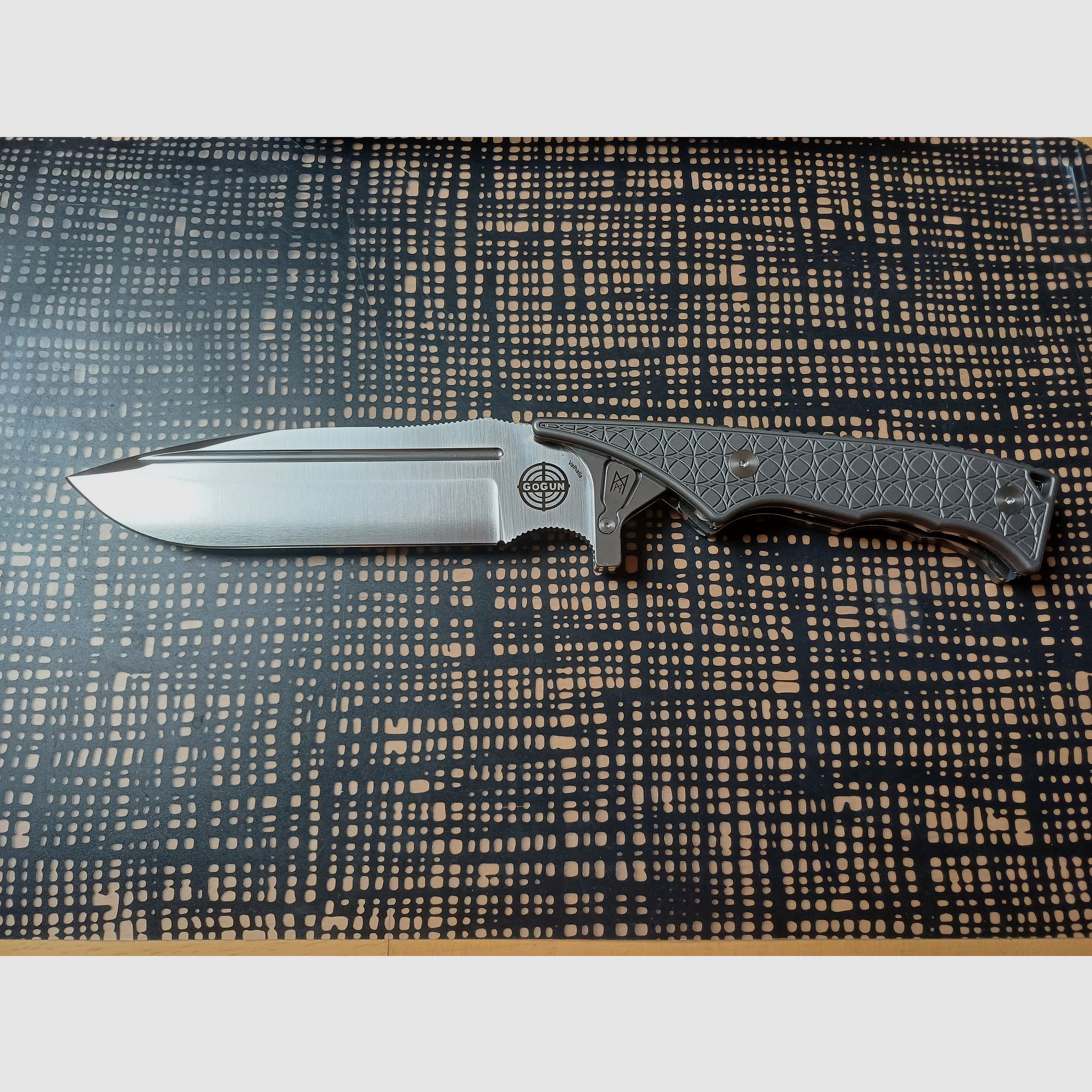 Midgards Messer Valhalla V2 Gogun Edition 31/2000 NEU OVP