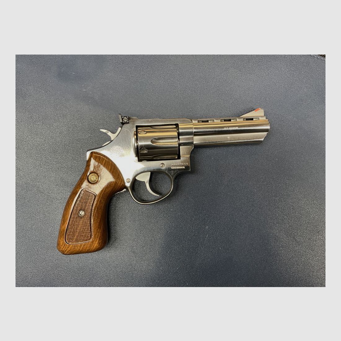 Taurus Taunus 689 .357Mag