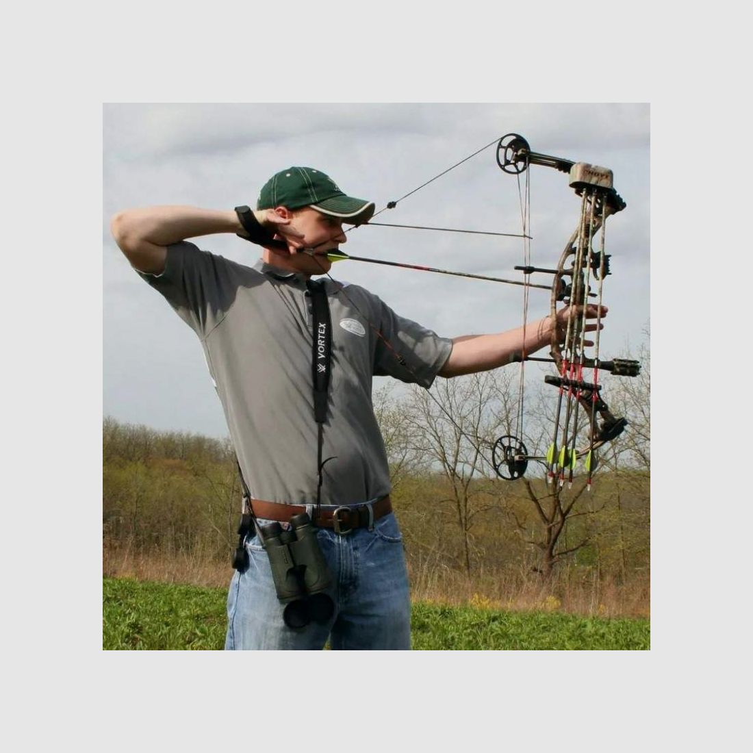 Strap for binocular VORTEX ARCHERS, image 1 of 3