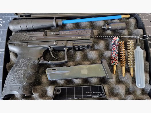 Heckler & Koch P30 Schreckschuss-Pistole 9 mm P.A.K. brüniert im Koffer