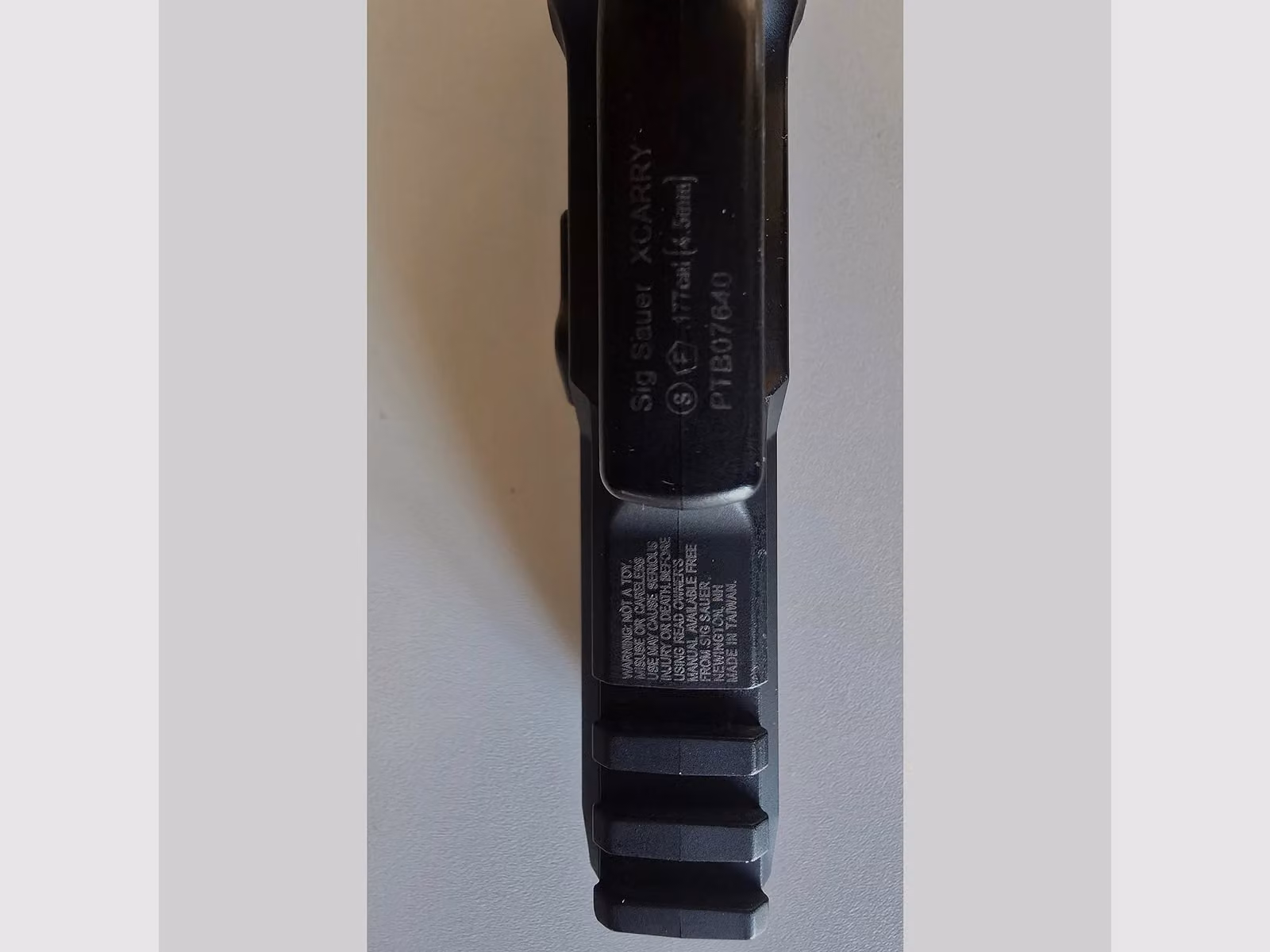 Lot Sig Sauer - 4,5mm CO2 Sig Sauer P320 X Carry & P365 et accessoires, image 15 sur 16
