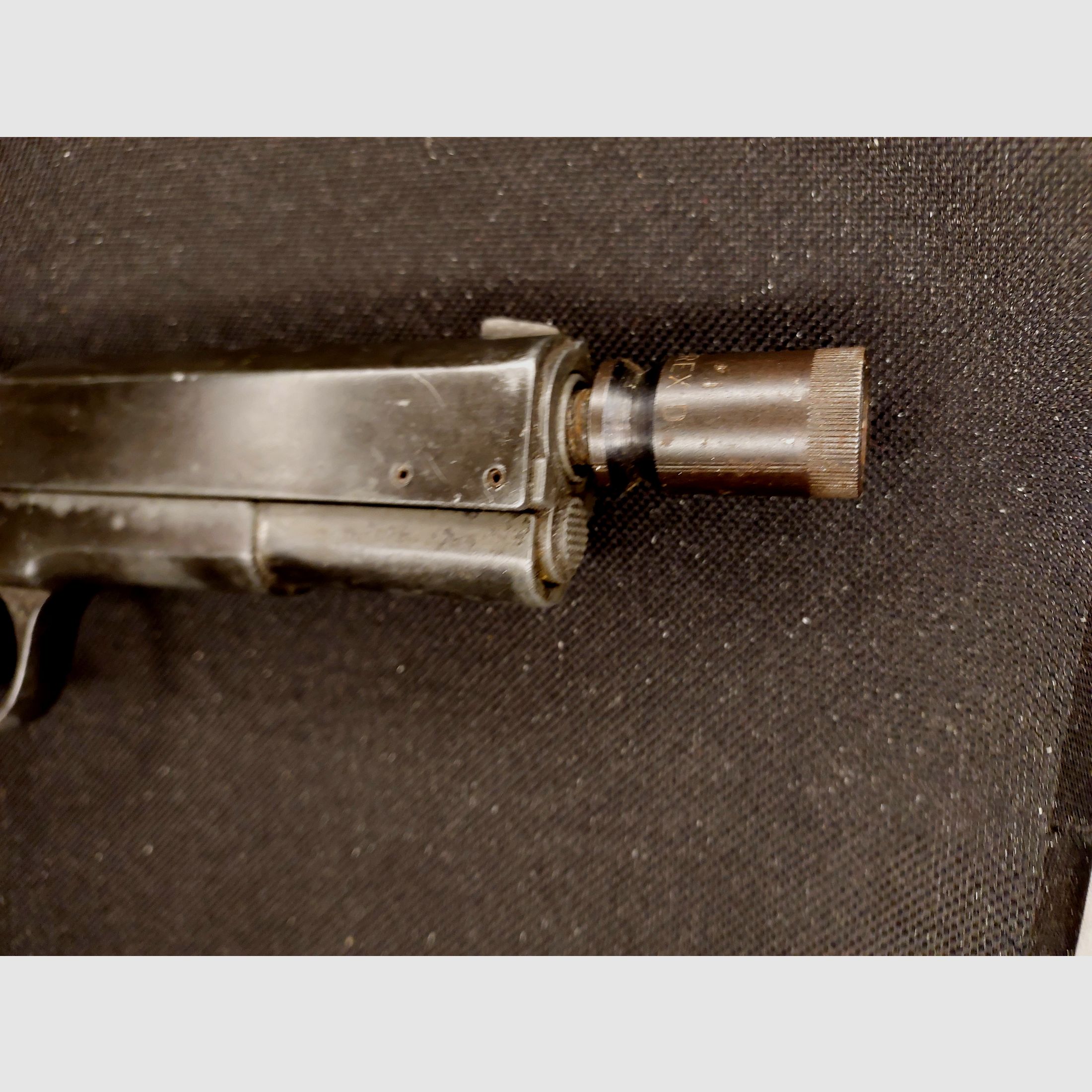 ME 8 General blank firing pistol cal. 8 mm bang (PTB 437) launch cup + 2 magazines