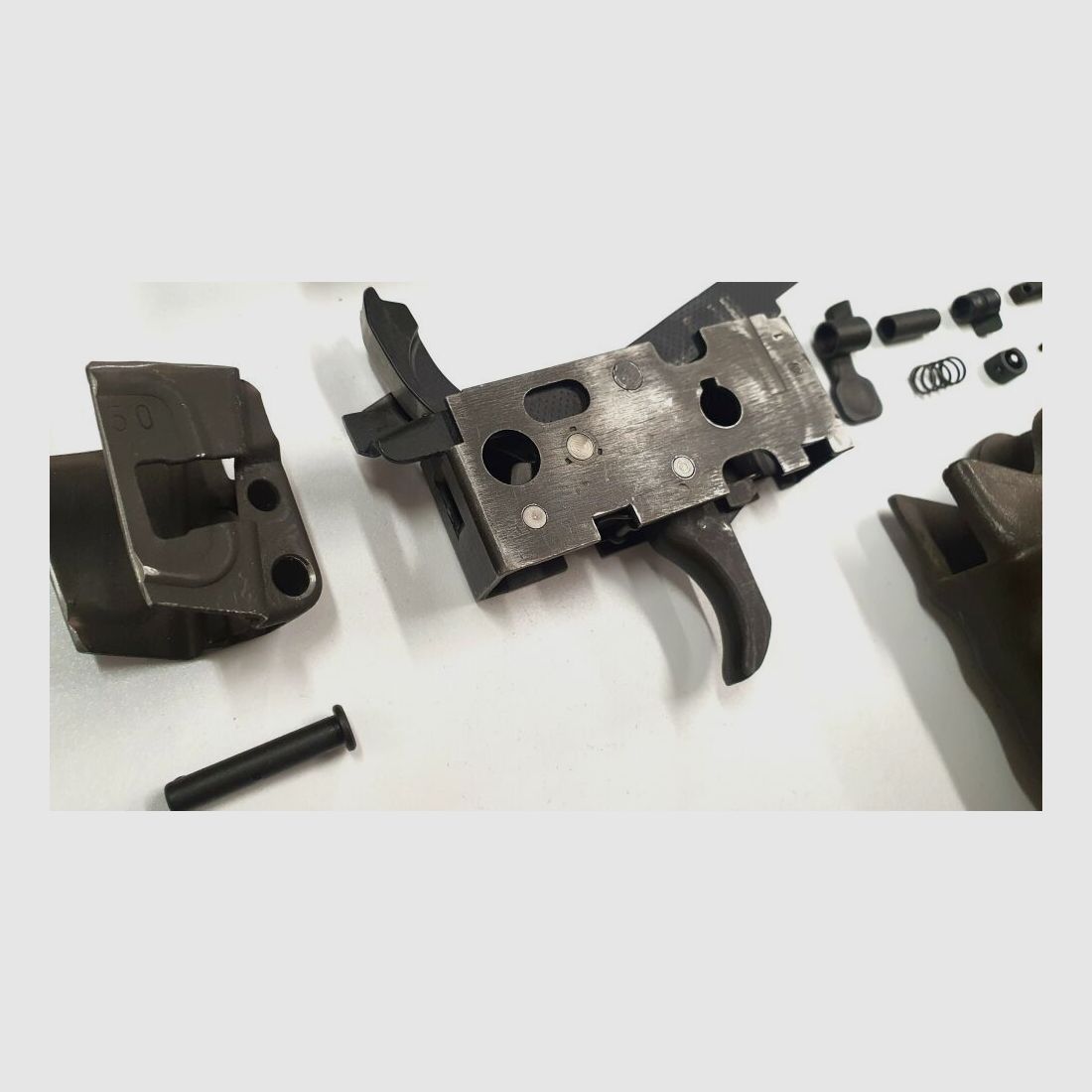 H&K Heckler und Koch GmbH Oberndorf Freier Teilesatz original HK G3 NATO Heckler & Koch inkl. Trapezvorderschaft Olivgrün