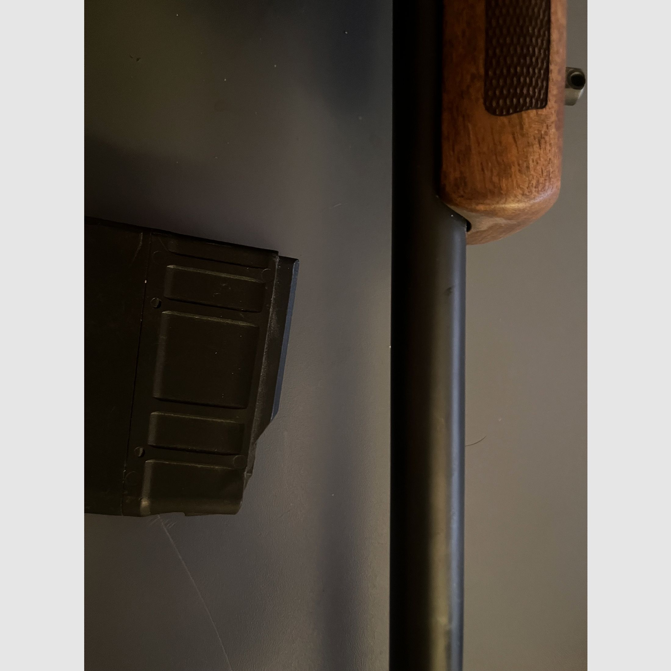 Brenner BR20 Holzschaft Kal, 308 mit HAWKE ENDURANCE 3-12*56. LA 4, Mündungsgewinde 2 x MAGAZIN