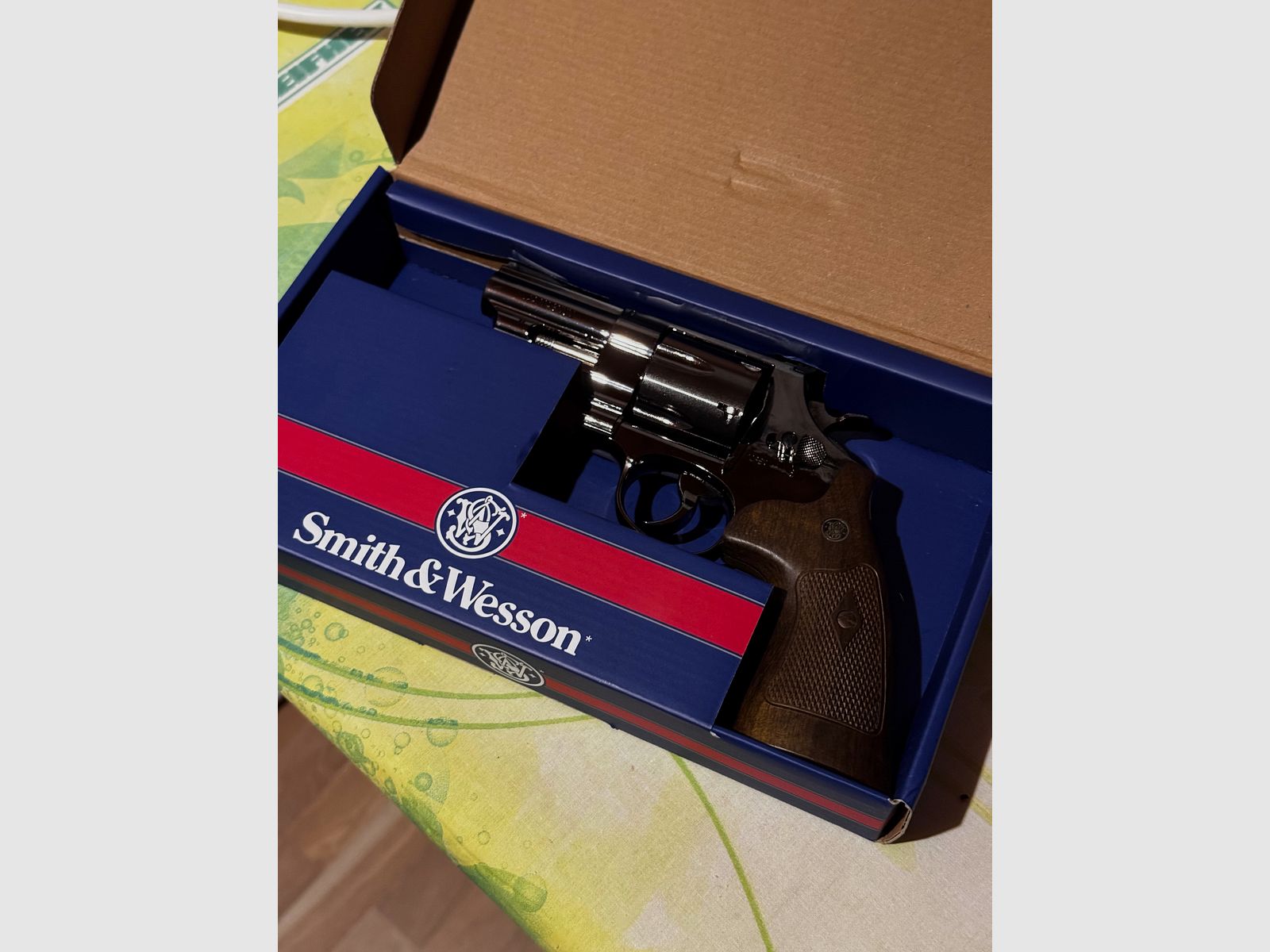 Smith & Wesson co2 4,5mm Model 29 3” Revolver 