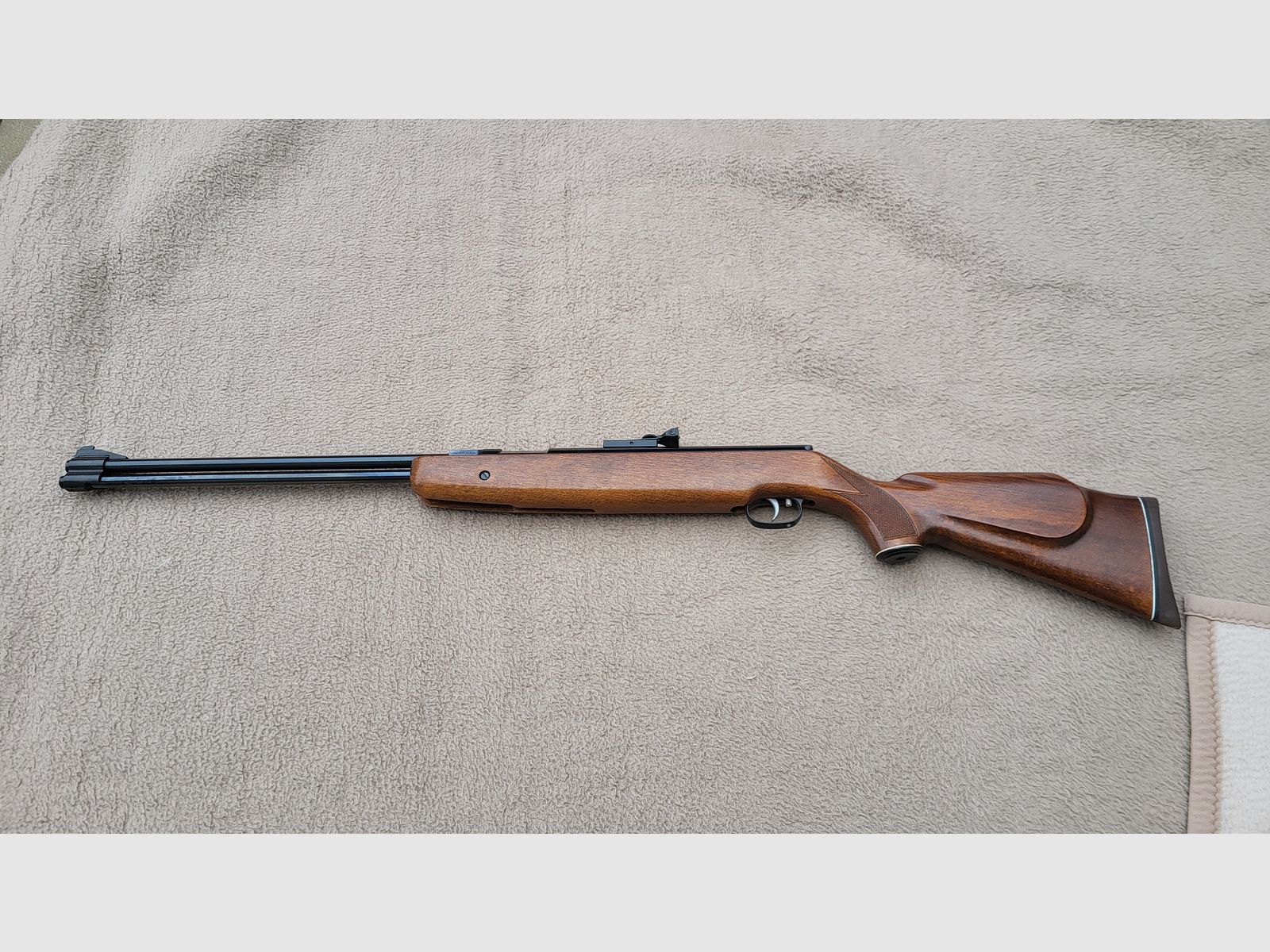  Luftgewehr HW 77 mit Zielfernglas 