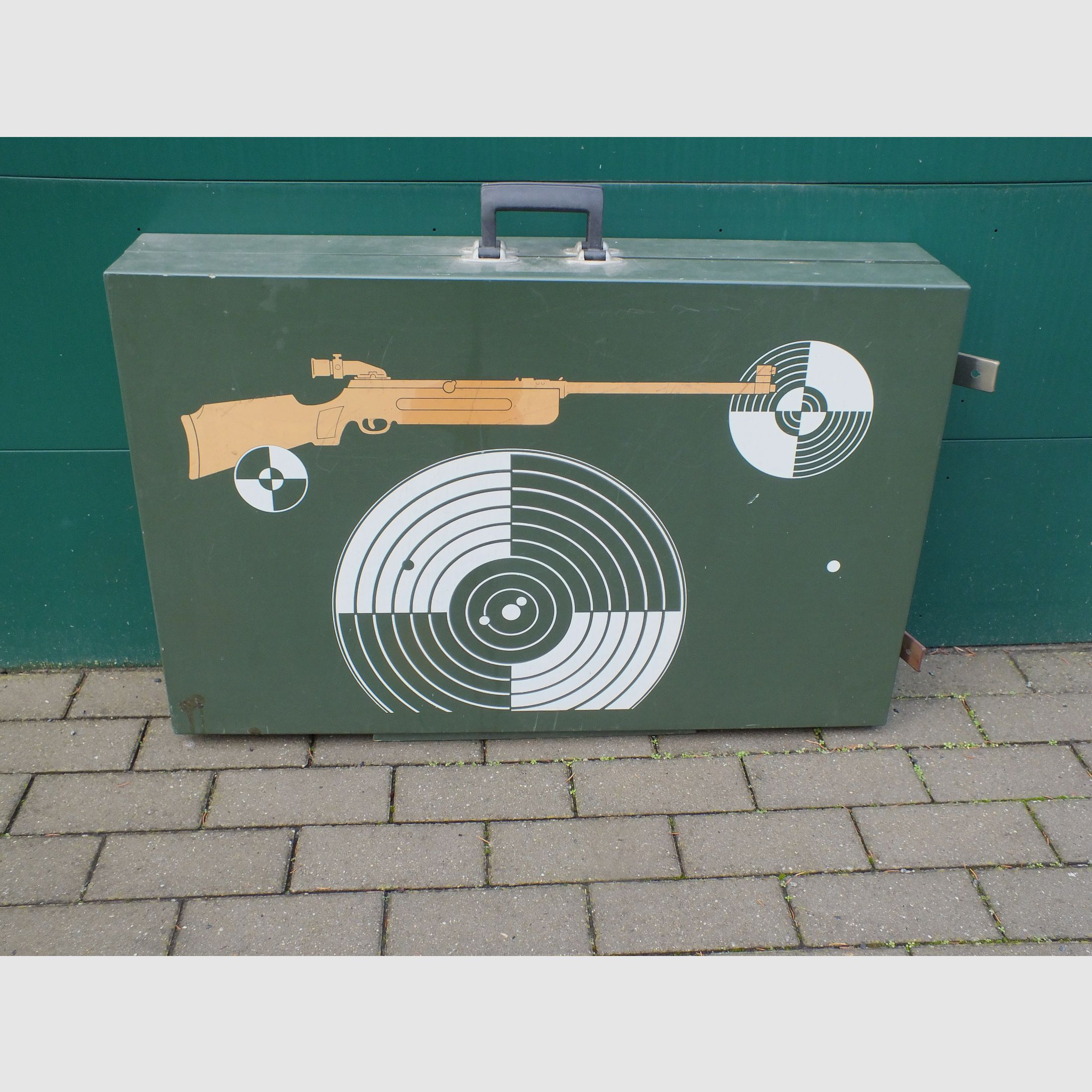 Schießbude, Schießkoffer, mit laufender Scheibe, DDR extrem selten!