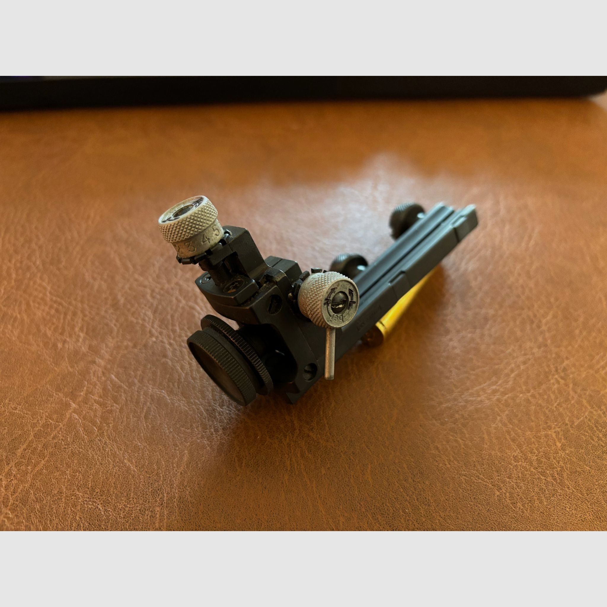 Anschütz Diopter Modell 6705 mit Korntunnel 6522