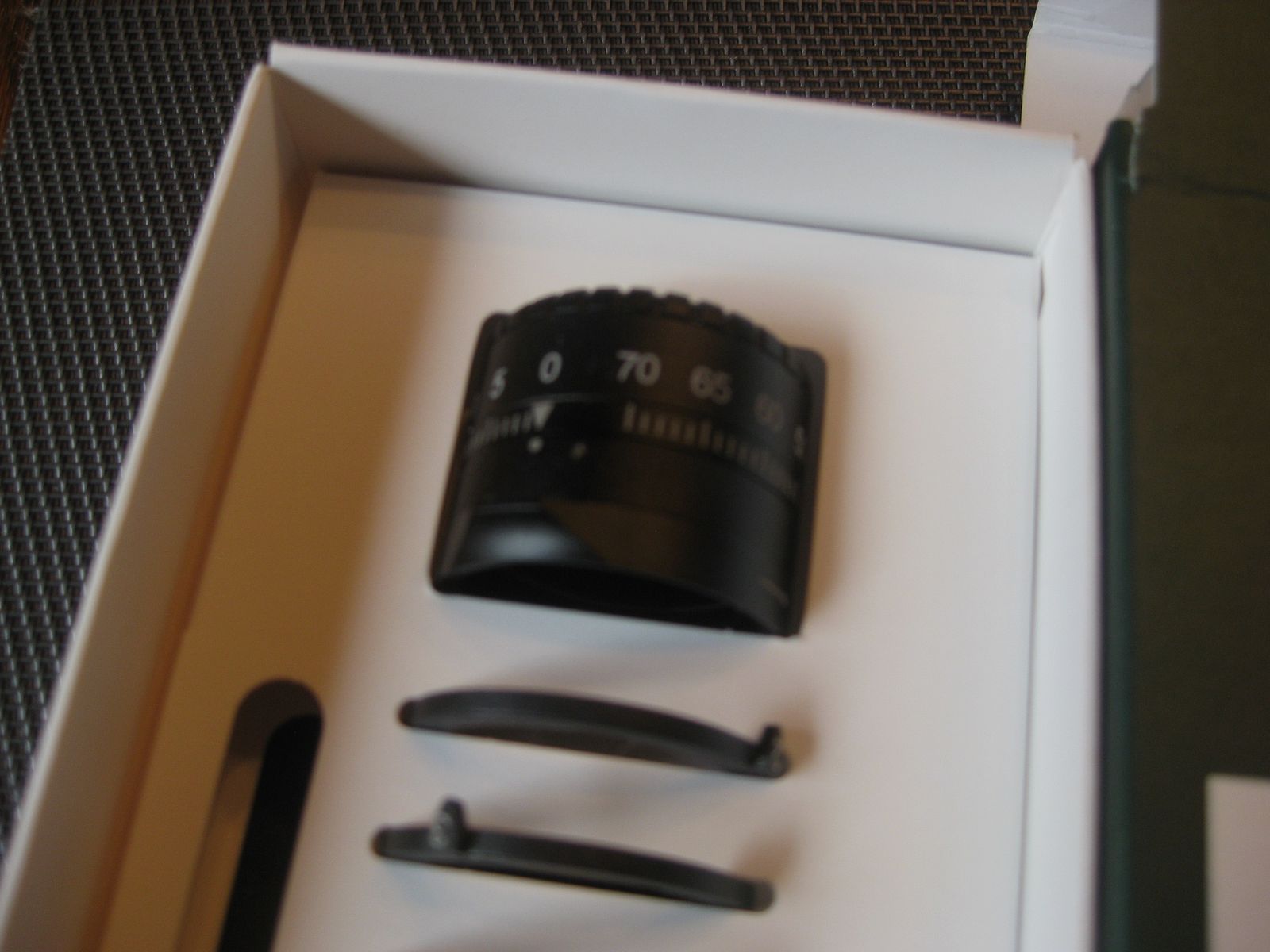 SWAROVSKI BTF = ballistic turret for ALL Z8i variants, so for Gen.I as well as Gen.II and Gen.+ !! NEW in original packaging !! NOT for Z6i models !!