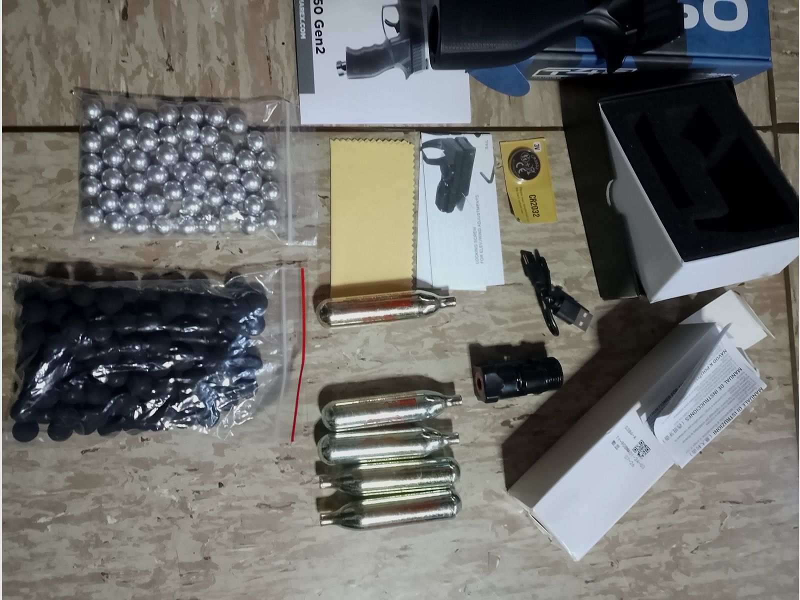 Hdp50 Tp50 T4E RAM .50  Gen 2 mit Visier Rot Grün Punkt Top Mount Scope + CO2 Kapseln + Flashlight Zoom Strobo + Alu Kugeln Rubberballs neu 