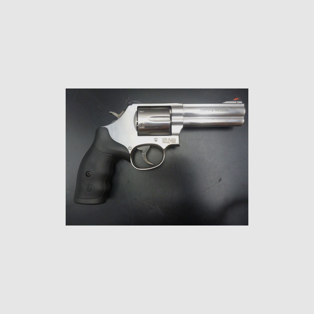 Revolver Smith Wesson 686 canna 4" cal 357 Mag, immagine 8 di 8