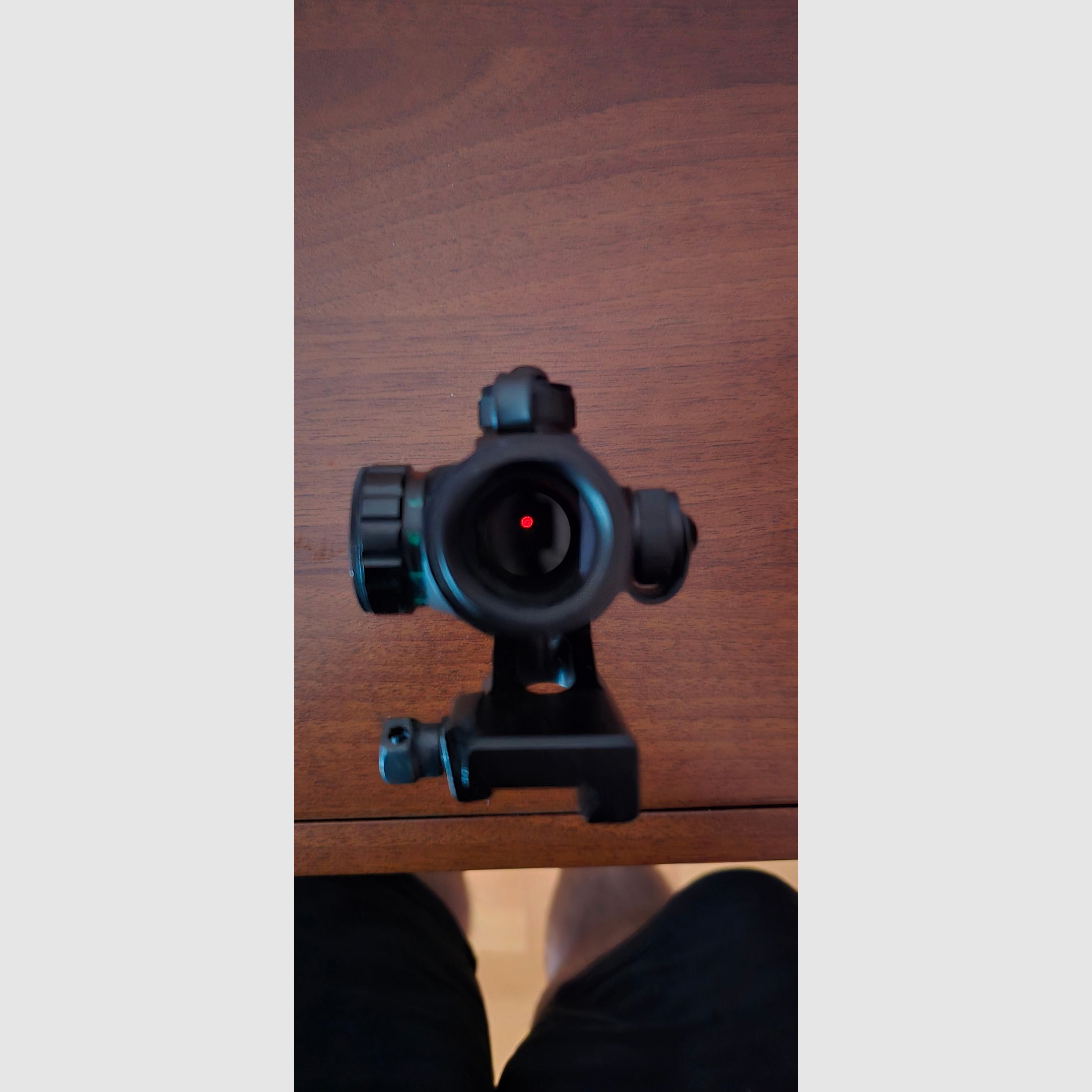 Red Dot V2 met 3x optiek - Als nieuw