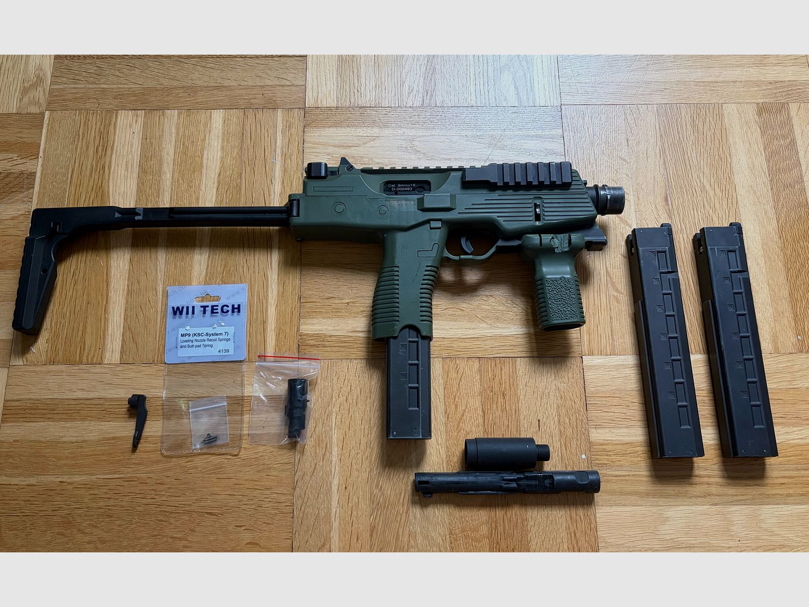 B&T MP9 A3 GBB von KWA – mit 3 Magazinen & Explosionszeichnung – guter Zustand