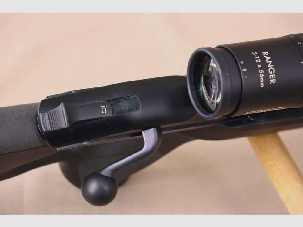 Blaser R8 Professional Success // Mit Steiner Ranger und Svemko Schalldämpfer!!