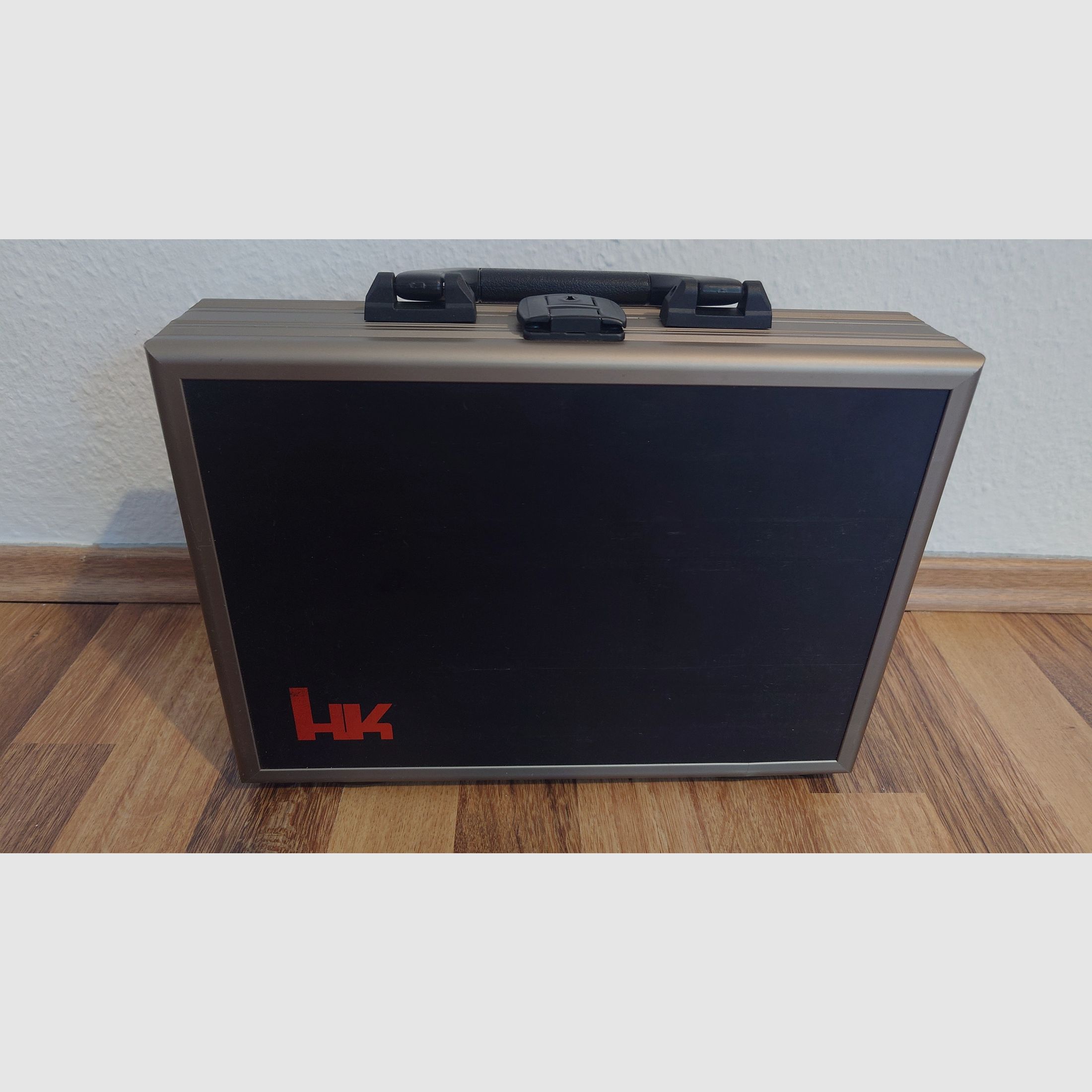 Heckler&Koch MK23 SOCOM w kalibrze .45 Auto, z zezwoleniem sportowym