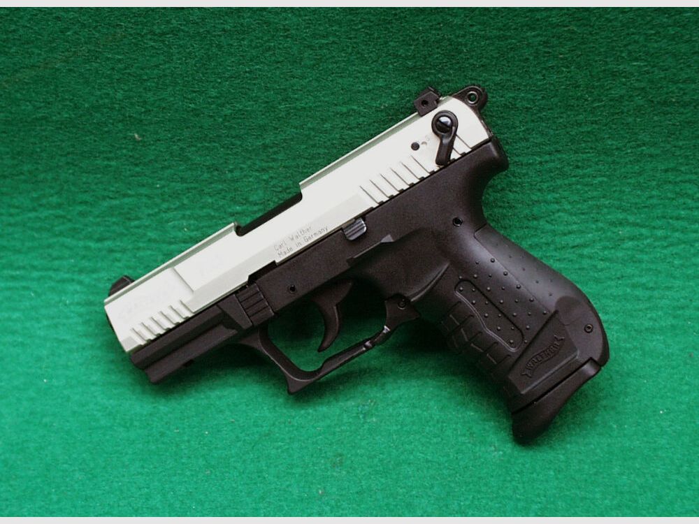 Walther blank firing pistol P22, bicolor