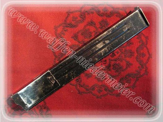 1 Wehrmacht magazine MP38, MP40, MP41, good