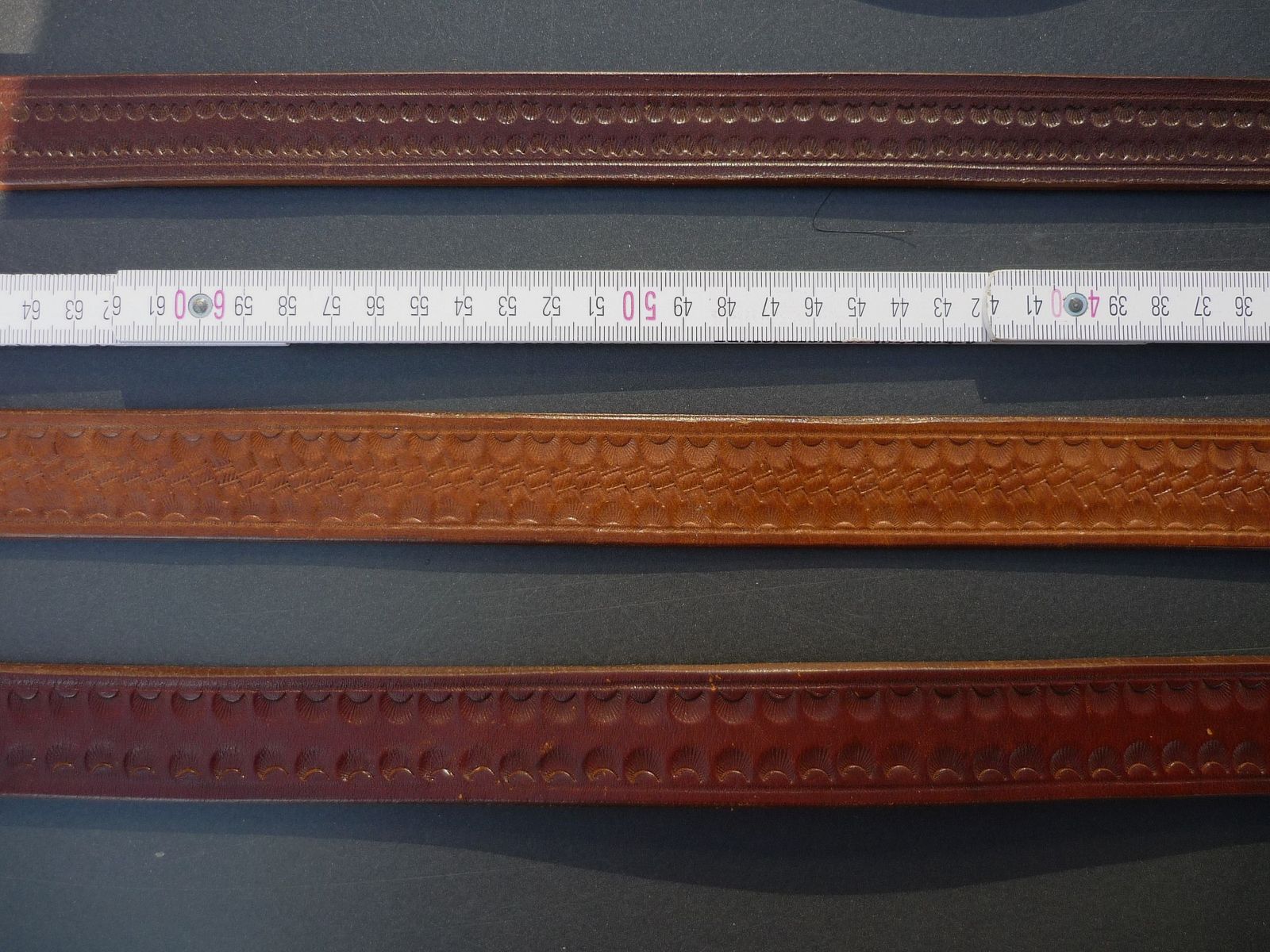 HKDesign Holster Art. Nr.010  diverse Gürtel  -   Preise auf den Fotos, der eingegebene Preis ist nur ein Platzhalter