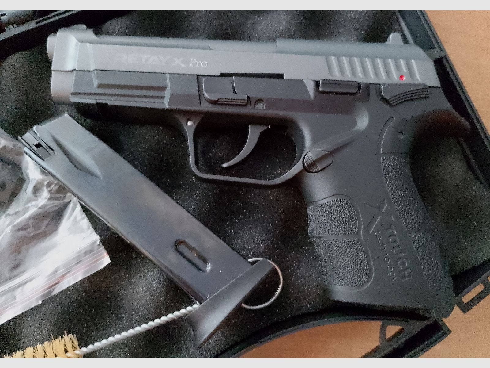 Retay X Pro Bicolor-Finish  im Kal. 9 mm P.A.K. mit Verpackung!