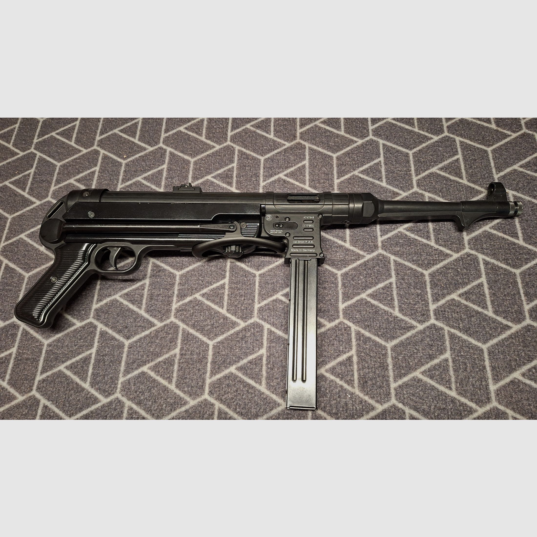 MP40 G.S.G. Pistola ametralladora de fogueo 9 mm P.A.K.