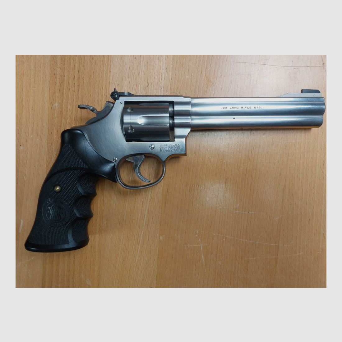 Smith & Wesson, USA 617-1, image 3 sur 10