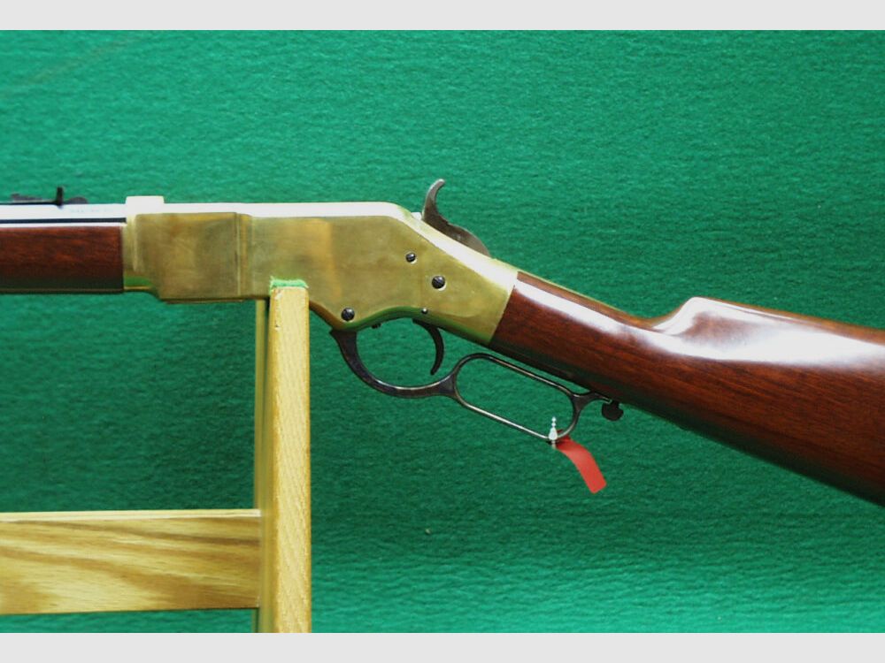 Rifle corto Uberti 1866, revisado
