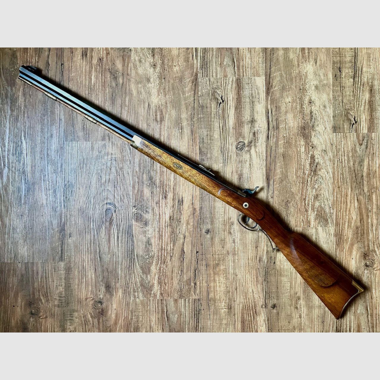 Hawken Rifle Invest Arms Italien cal. 45 Vorderlader Perkussionsgewehr