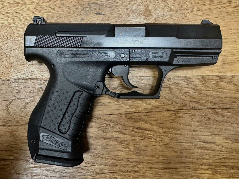 Walther P99