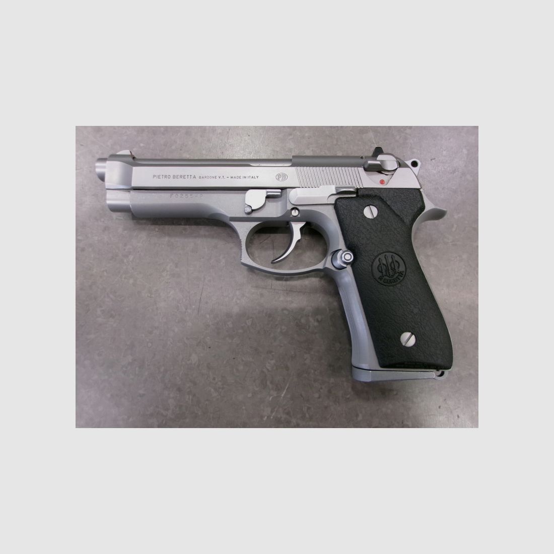 BERETTA 98FS INOX CAL9X21 gebraucht, Bild 1 von 8