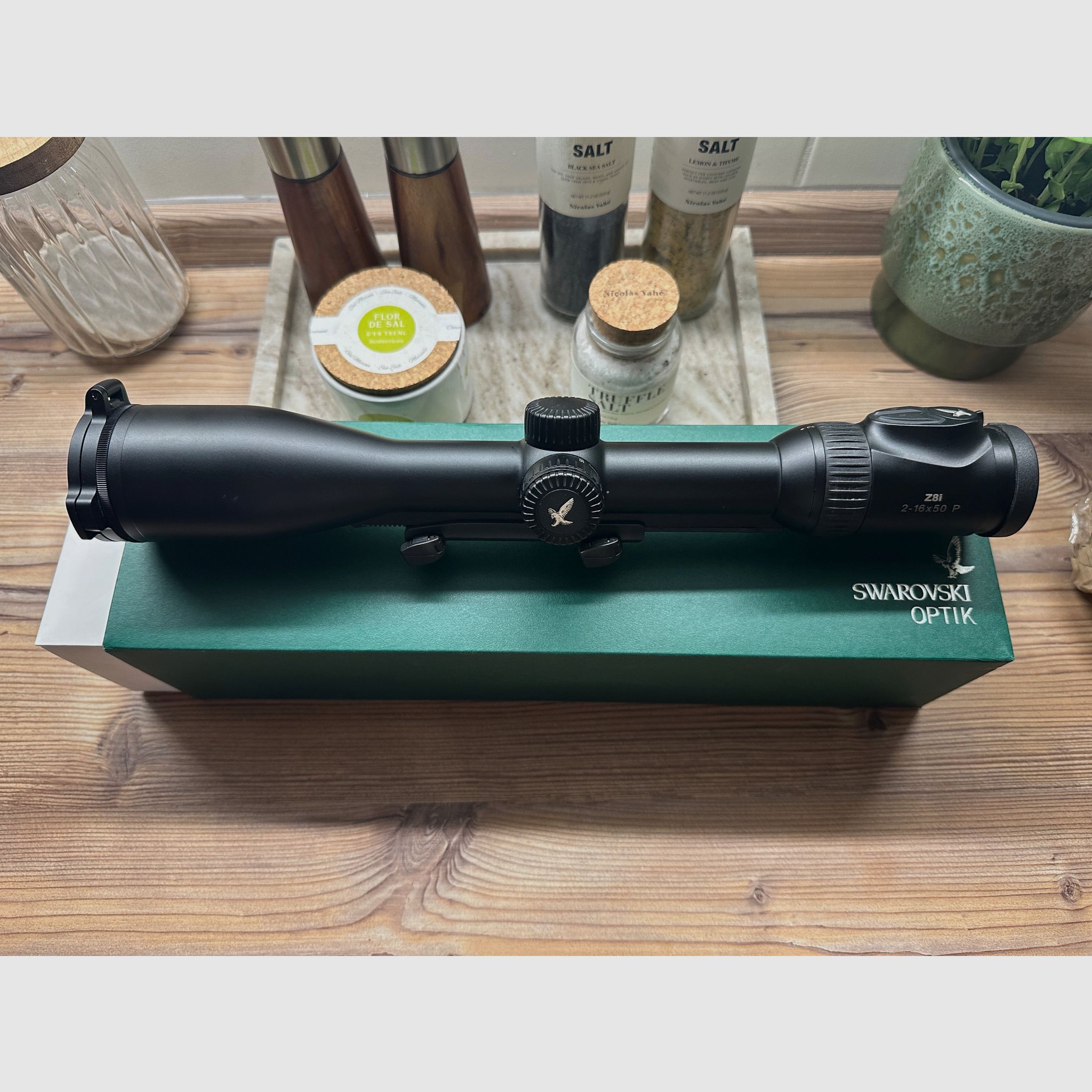Swarovski Z8i 2-16x50, image 1 of 4