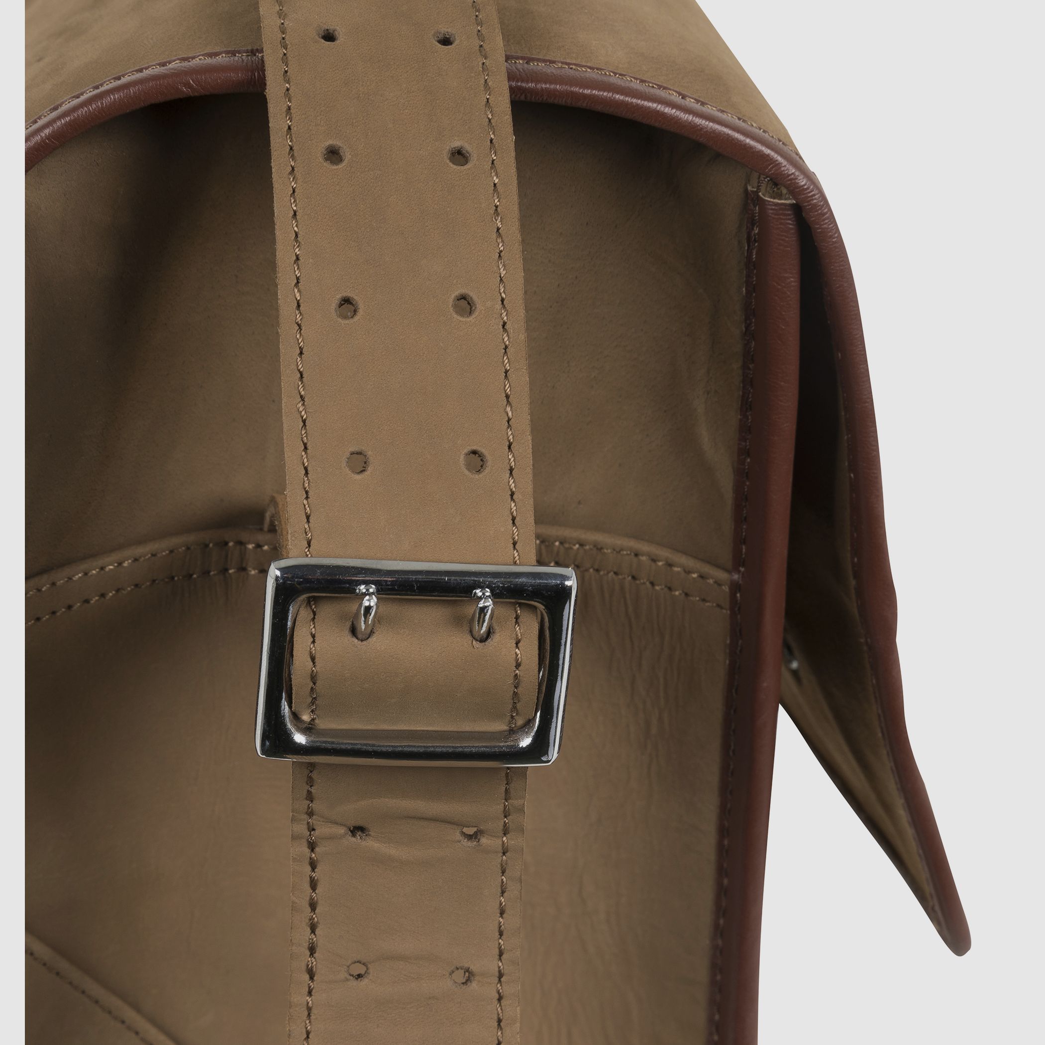 Sakuito Tasche aus Leder