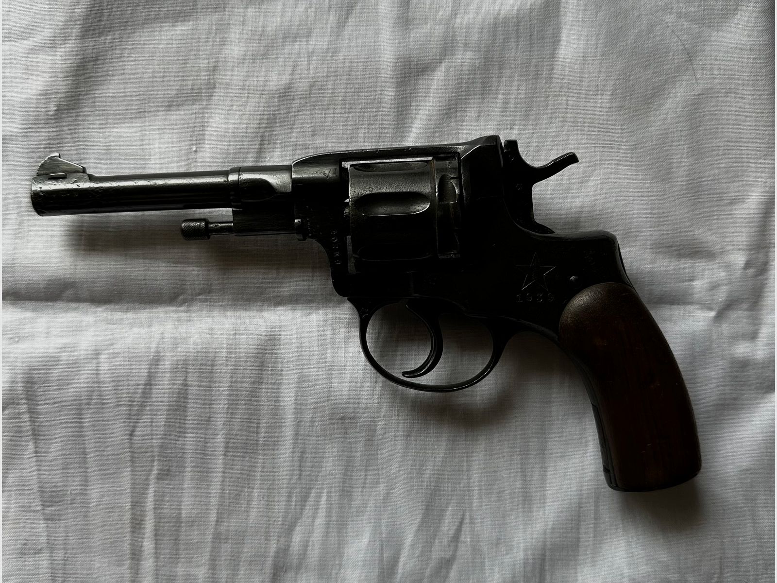 Nagant. russischer Revolver