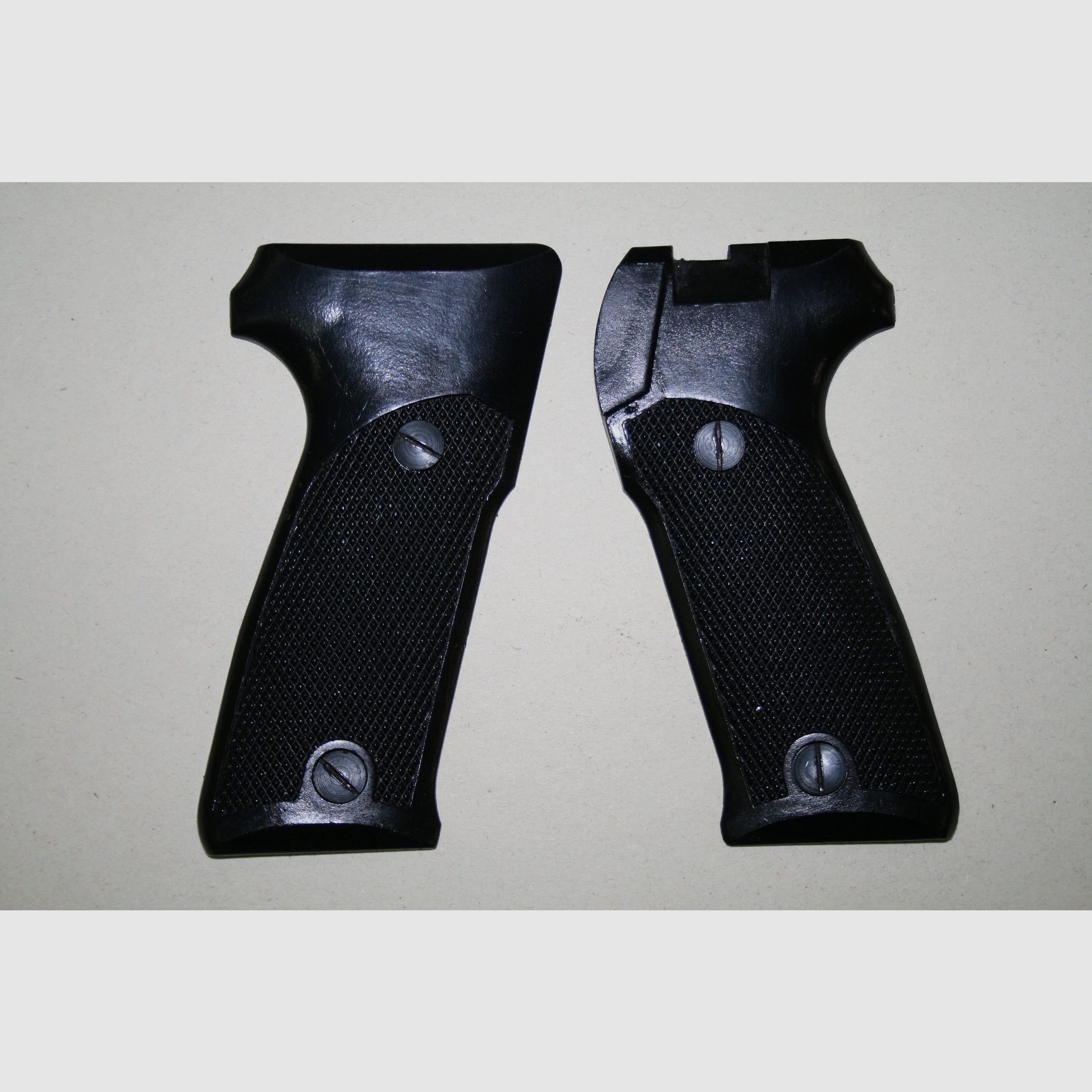 Plaquettes d&rsquo;occasion pour pistolet ASTRA A80